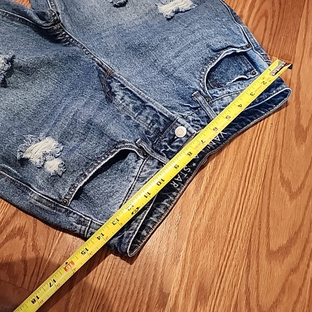 Vanilla star high waisted distressed jeans size 7 90s boyfriend‎ festival
